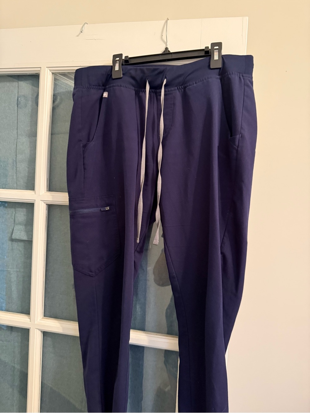 Women’s figs Navy Drawstring Jogger Pants